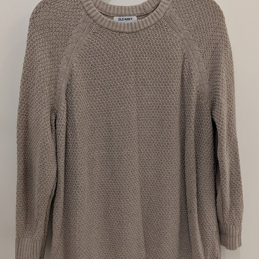 Old Navy Beige Oatmeal Colored Raglan Sleeve Crew Neck Sweater